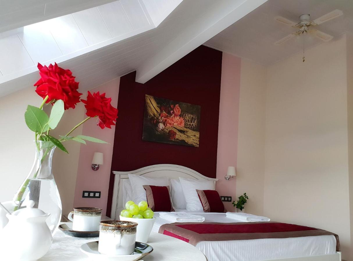 B&B Secret Garden Adults Only Voeren Exterior foto