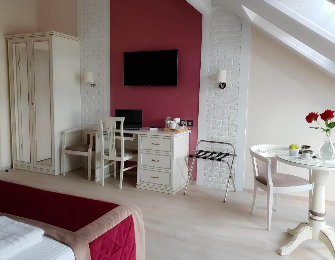 B&B Secret Garden Adults Only Voeren Exterior foto