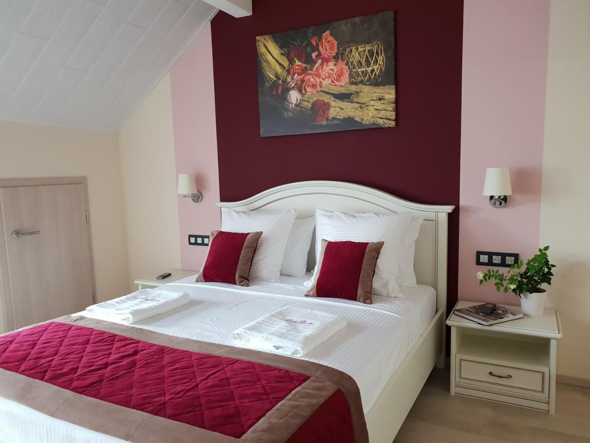 B&B Secret Garden Adults Only Voeren Exterior foto