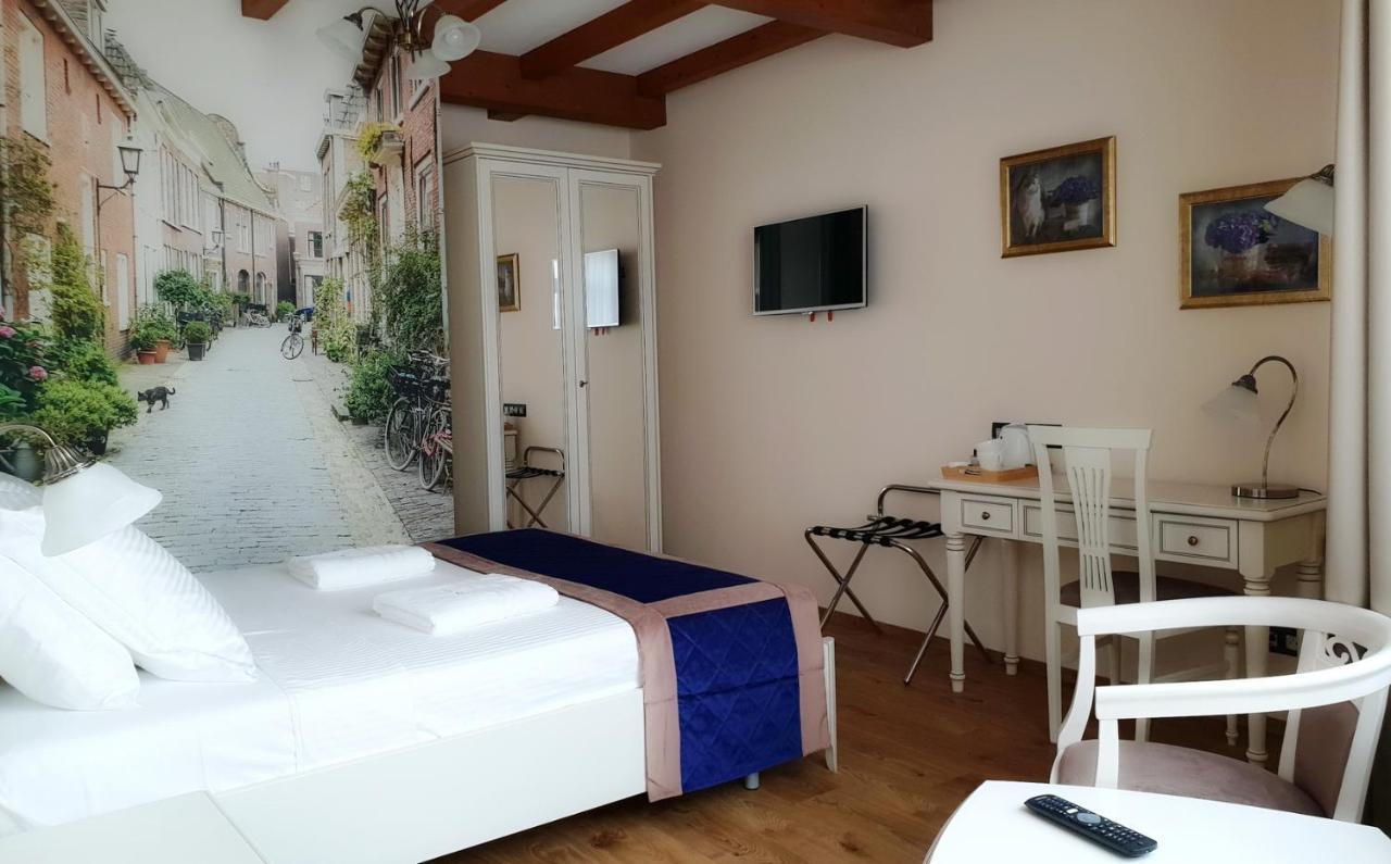 B&B Secret Garden Adults Only Voeren Exterior foto