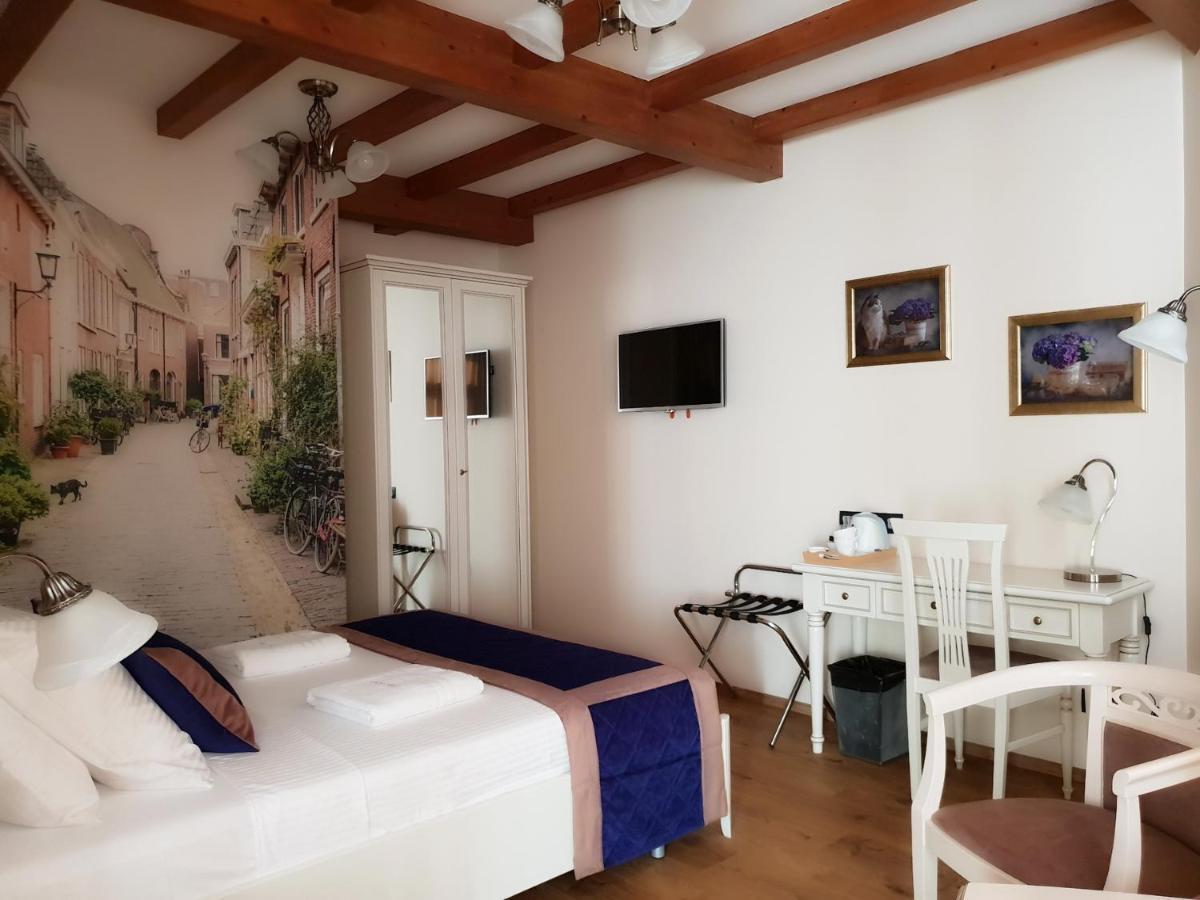 B&B Secret Garden Adults Only Voeren Exterior foto
